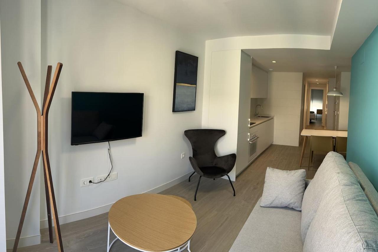 Apartamentos Breton 17 Suite Familiar 알리칸테 외부 사진