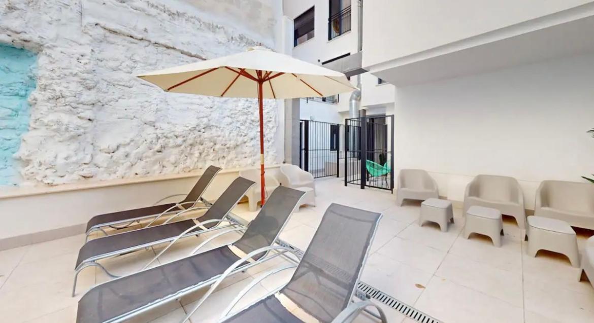 Apartamentos Breton 17 Suite Familiar 알리칸테 외부 사진